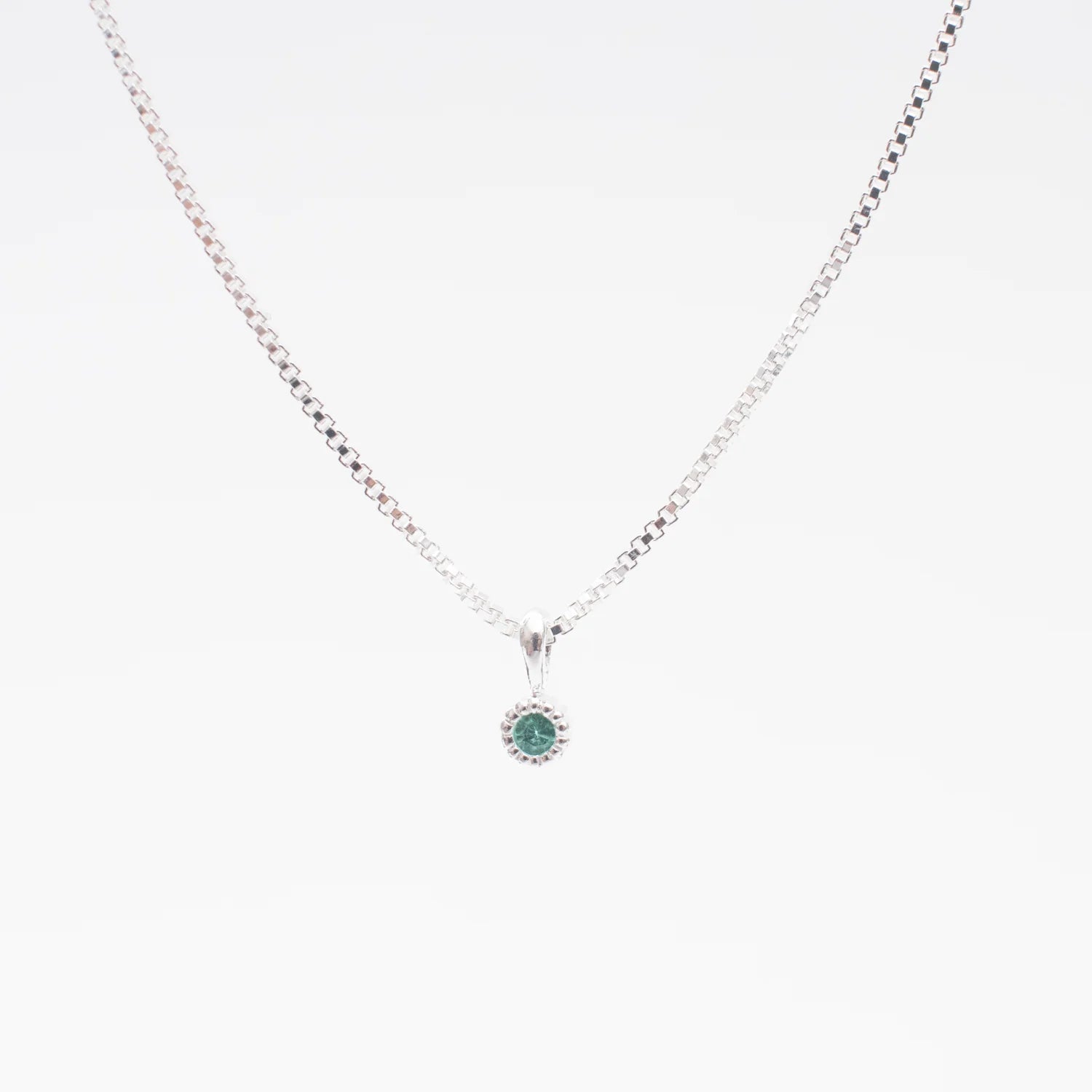 Milgrain Edge Necklace Emerald Sterling Silver 2 mm