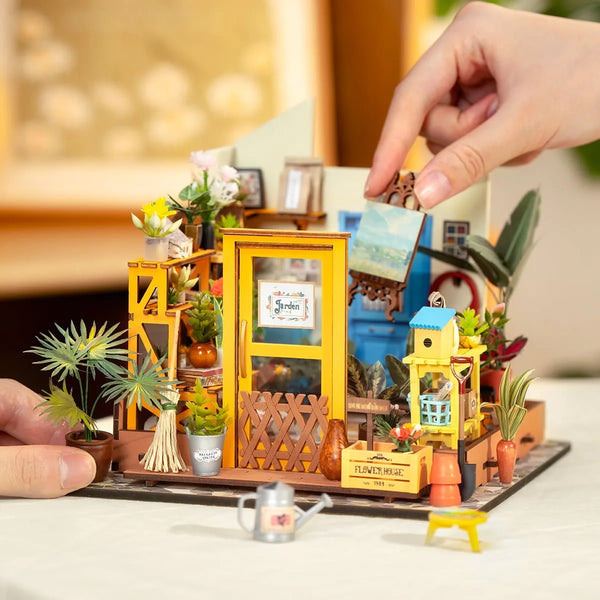 Cathy's Flower House DIY Kit