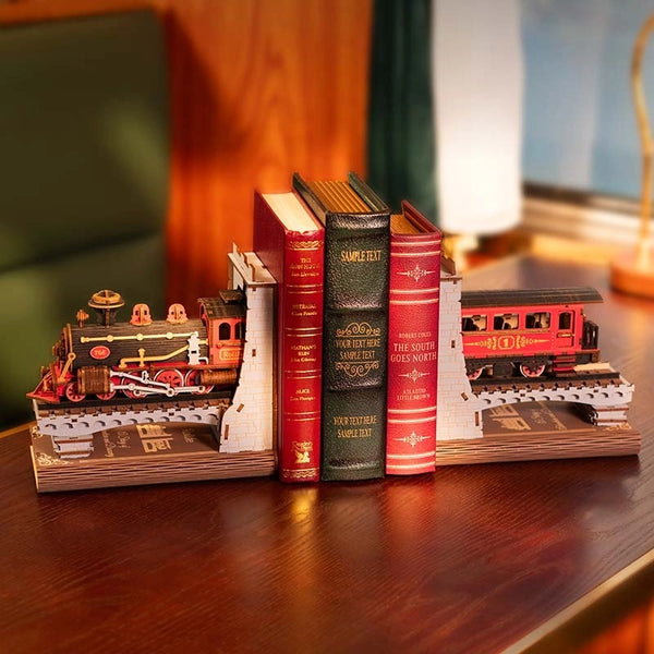 DIY Book Nook - Century Train