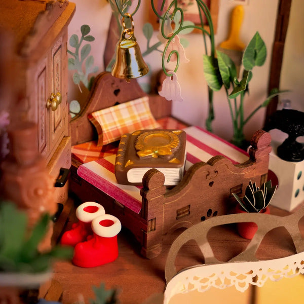 Fairytale Tree House DIY Miniature Kit