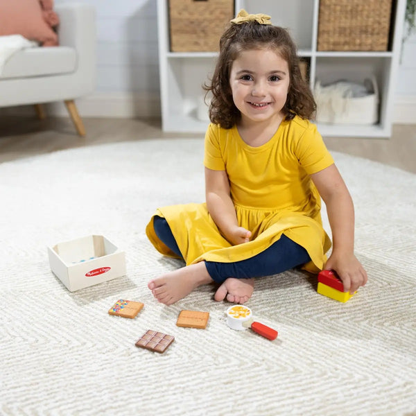 Wooden S'Mores Picnic Box Play Food Set