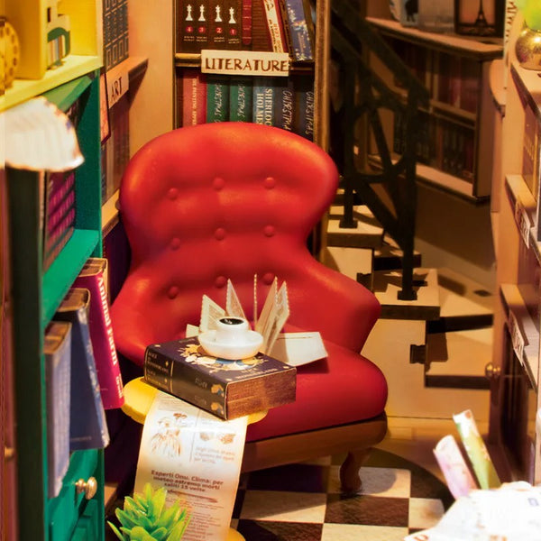 Shakespeare Bookstore Book Nook DIY Kit